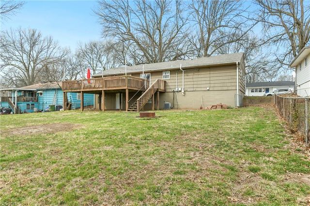 6411 Harvard Avenue, Raytown, MO 64133