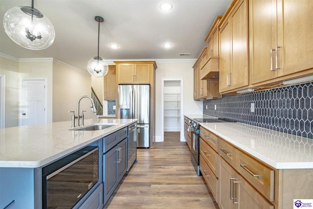 309 Ashwood Avenue, Elizabethtown, KY 42701