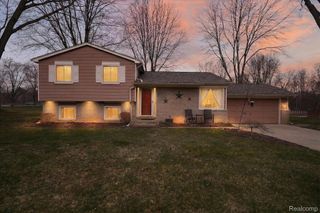 7336 Mustang Drive, Independence Charter Township, MI 48346