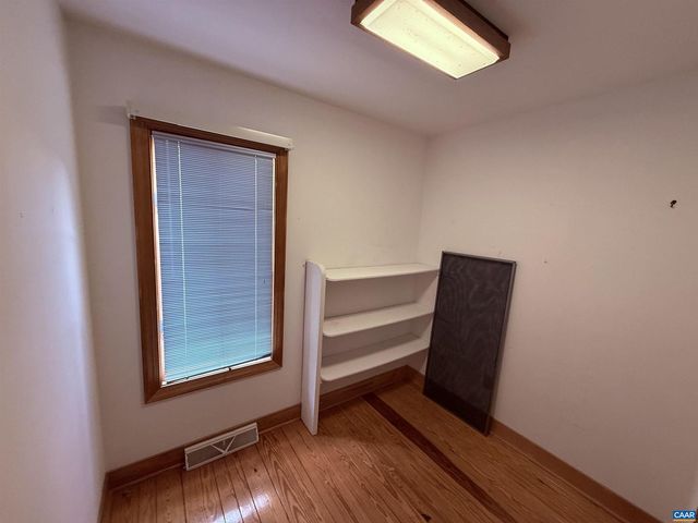 5051 SHANNON HILL RD, Kents Store, VA 23084