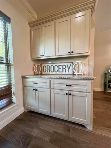 276 Pineburr Street, Vidor, TX 77662