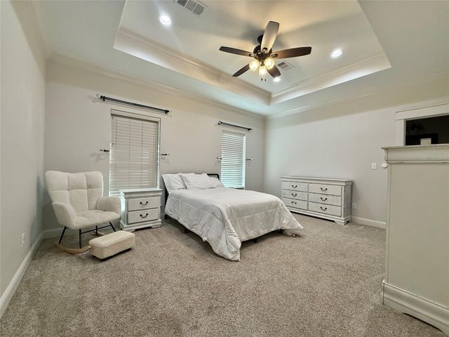 276 Pineburr Street, Vidor, TX 77662