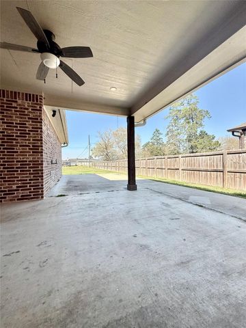 276 Pineburr Street, Vidor, TX 77662
