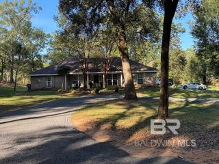 13039 Lipscomb Road, Foley, AL 36535