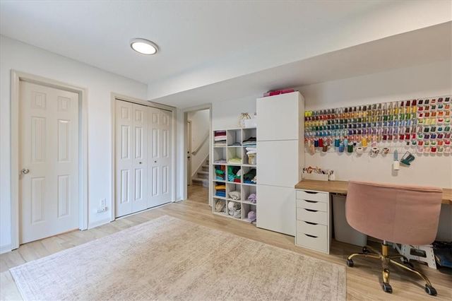 9717 NW 86th Terrace, Kansas City, MO 64153