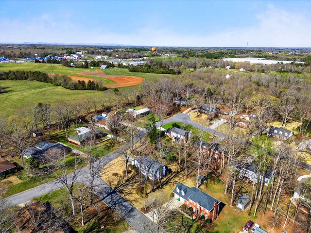 154 Saxon Dr, Gaffney, SC 29341