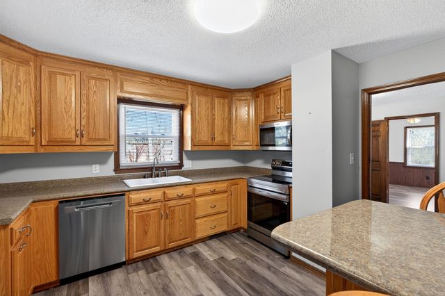 154 Saxon Dr, Gaffney, SC 29341