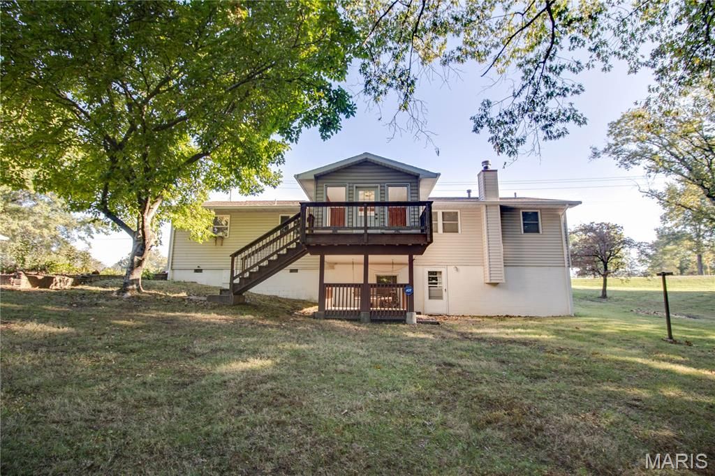 Image 56 of property listing at 3619 W Delmar Avenue, Godfrey, IL 62035