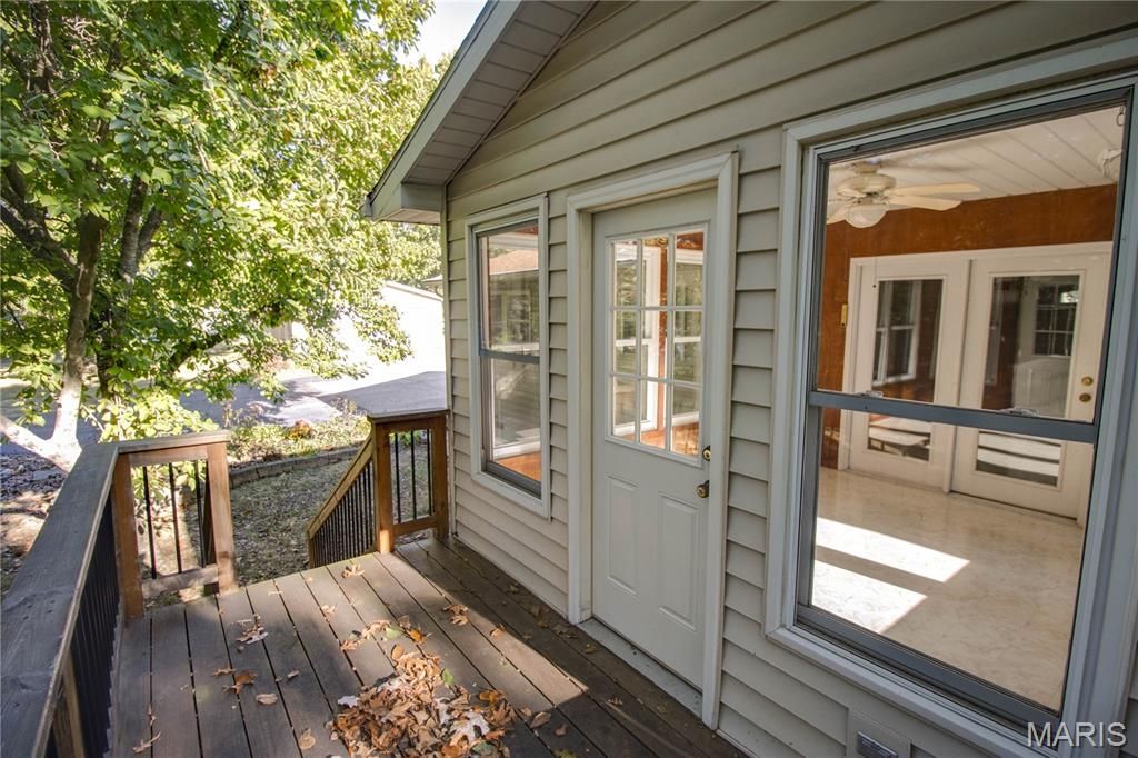 Image 59 of property listing at 3619 W Delmar Avenue, Godfrey, IL 62035