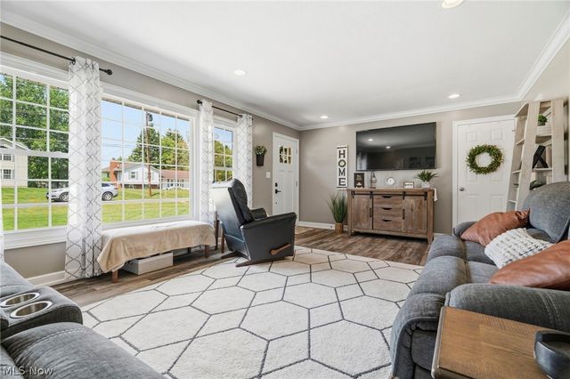 10930 Heltman Avenue NE, Alliance, OH 44601