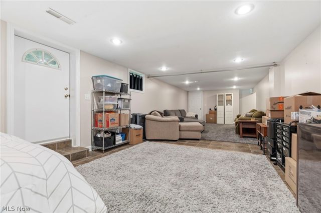 10930 Heltman Avenue NE, Alliance, OH 44601