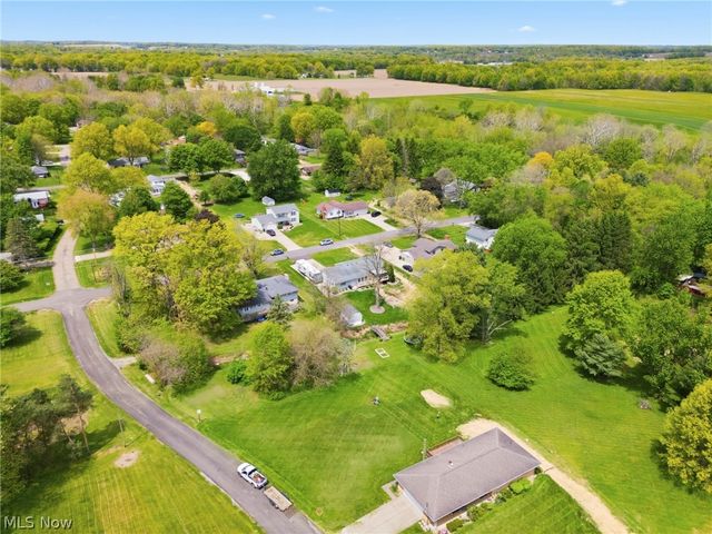 10930 Heltman Avenue NE, Alliance, OH 44601