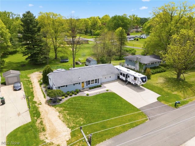 10930 Heltman Avenue NE, Alliance, OH 44601