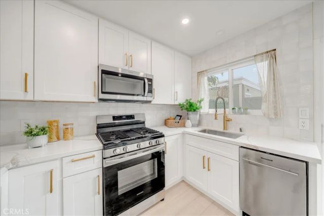 2525 Jefferson Street B, Carlsbad, CA 92008