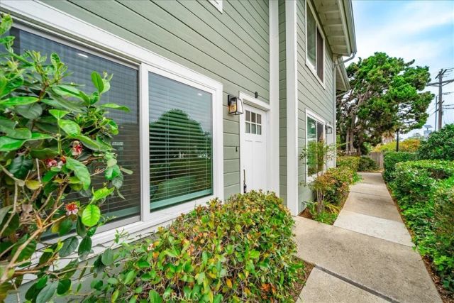 2525 Jefferson Street B, Carlsbad, CA 92008