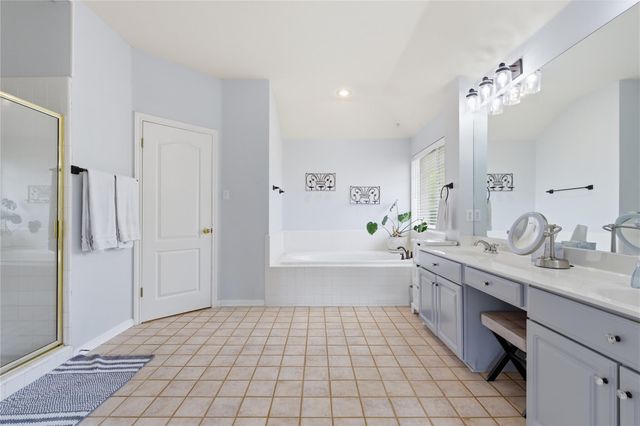 10013 Majorca DR, Austin, TX 78717