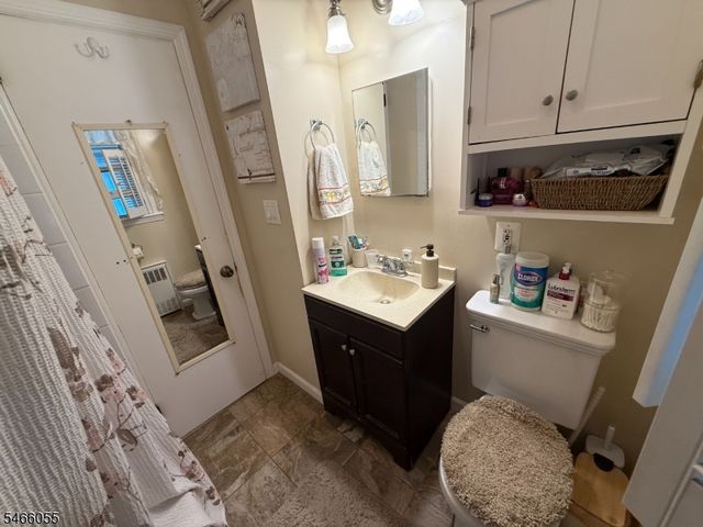 334 N 4Th Ave, Hawthorne Boro, NJ 07506