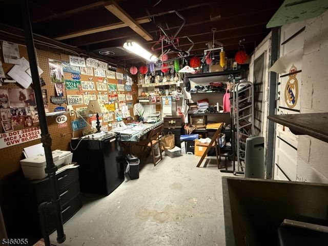 334 N 4Th Ave, Hawthorne Boro, NJ 07506