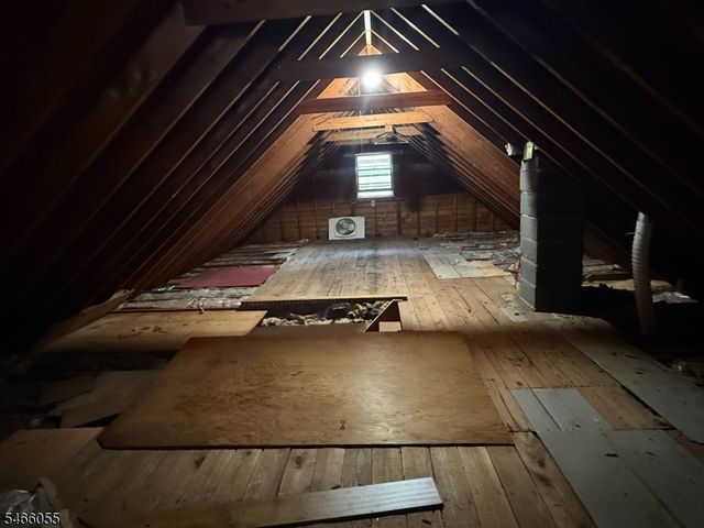 334 N 4Th Ave, Hawthorne Boro, NJ 07506