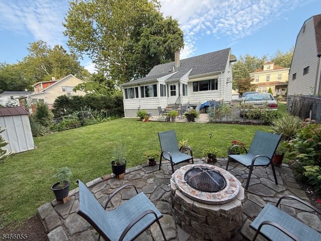 334 N 4Th Ave, Hawthorne Boro, NJ 07506