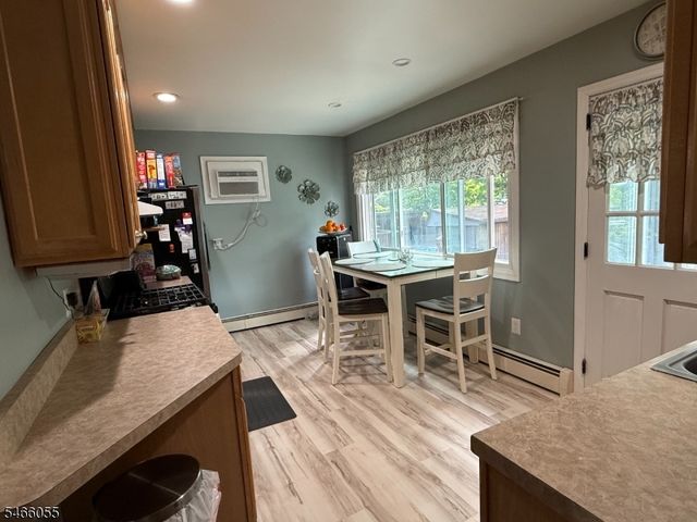 334 N 4Th Ave, Hawthorne Boro, NJ 07506