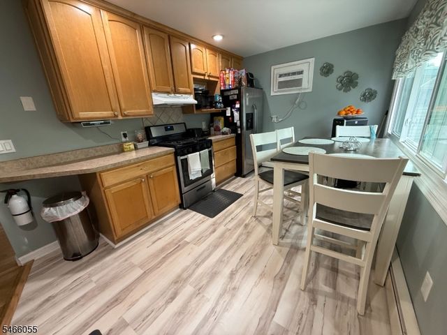 334 N 4Th Ave, Hawthorne Boro, NJ 07506