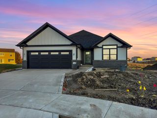 13973 Blue Sky Court, St. John, IN 46373