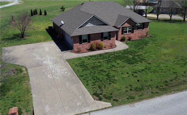 2003 Estates Drive, Grove, OK 74344