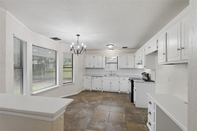 1812 Cimarron Trail, Choctaw, OK 73020