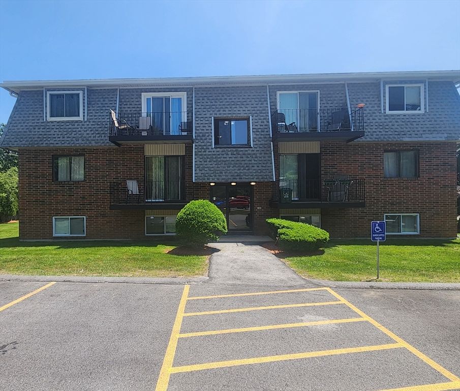 176 Maple Avenue 2-1, Rutland, MA 01543