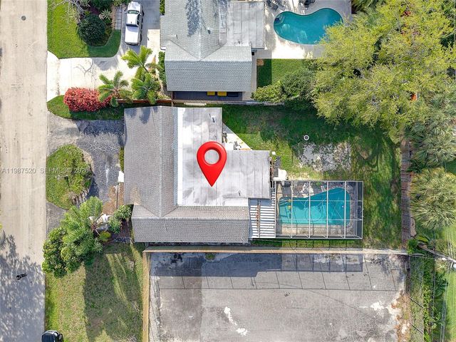 1761 NE 37th St, Oakland Park, FL 33334