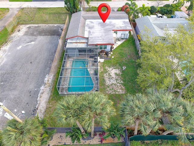 1761 NE 37th St, Oakland Park, FL 33334