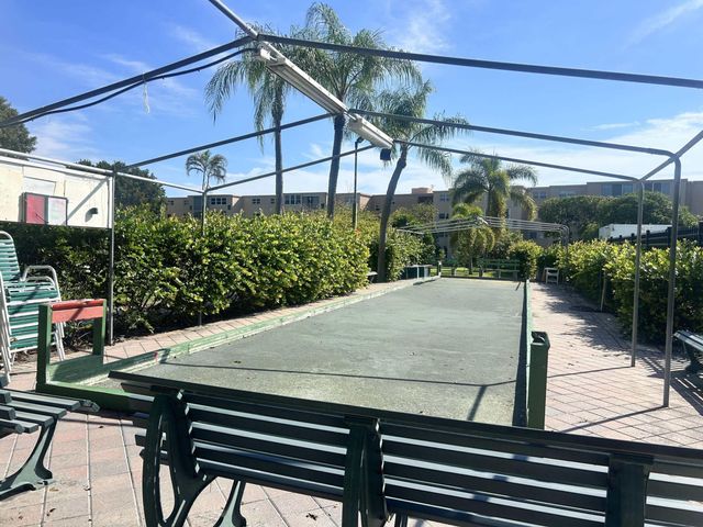 300 NE 26th Avenue 113, Boynton Beach, FL 33435