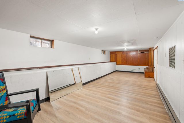 417 Douglass Ave., Richland, WA 99352