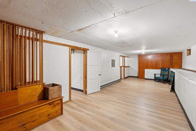 417 Douglass Ave., Richland, WA 99352