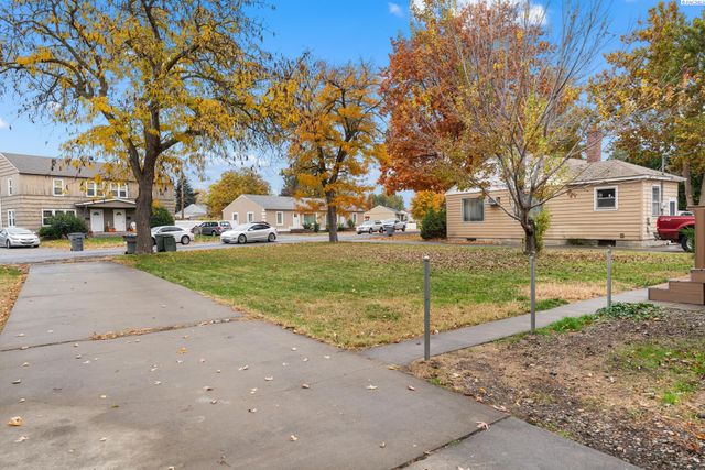 417 Douglass Ave., Richland, WA 99352