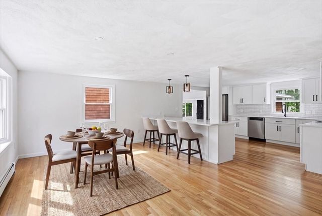 37 Orchard Dr, Pembroke, MA 02359