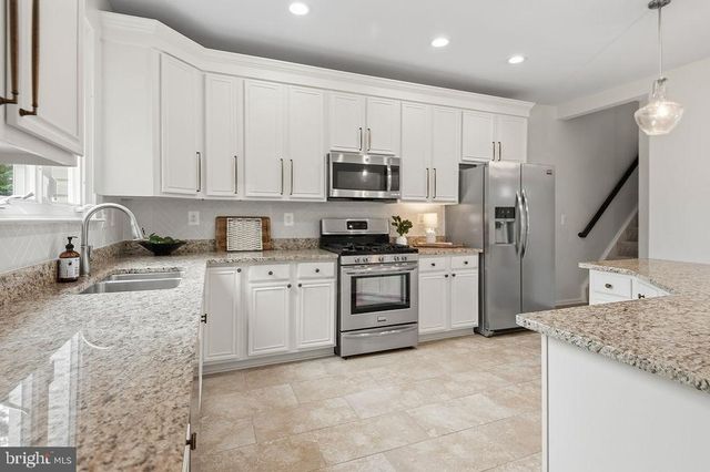4172 VERNOY HILLS RD, Fairfax, VA 22033