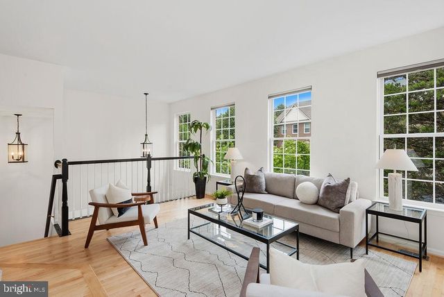 4172 VERNOY HILLS RD, Fairfax, VA 22033