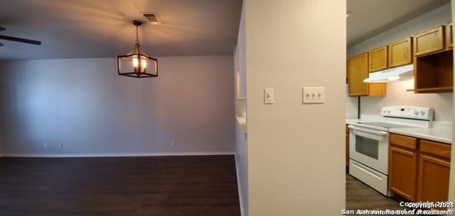 538 DUKEWAY DR C, Universal City, TX 78148