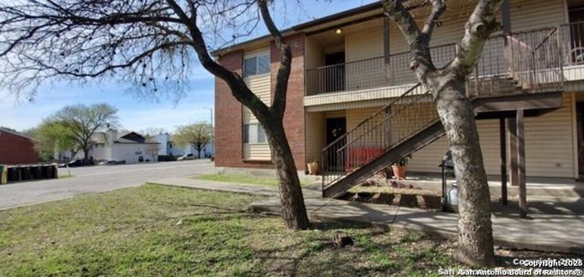 538 DUKEWAY DR C, Universal City, TX 78148