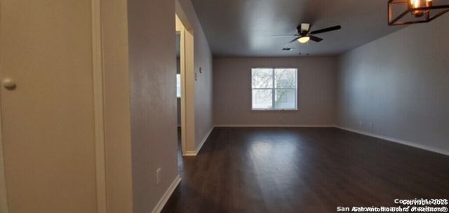 538 DUKEWAY DR C, Universal City, TX 78148