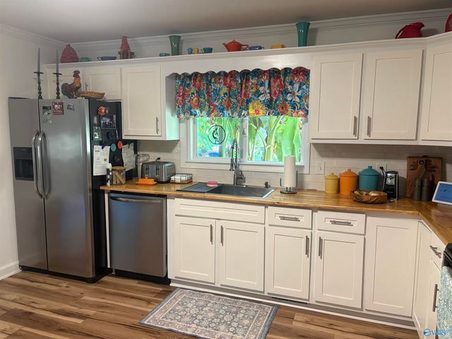 460 Brooks Church Road, Hazel Green, AL 35750