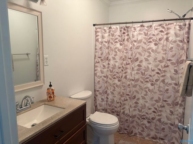 460 Brooks Church Road, Hazel Green, AL 35750