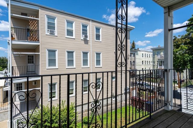 62 Vernal St 3, Everett, MA 02149