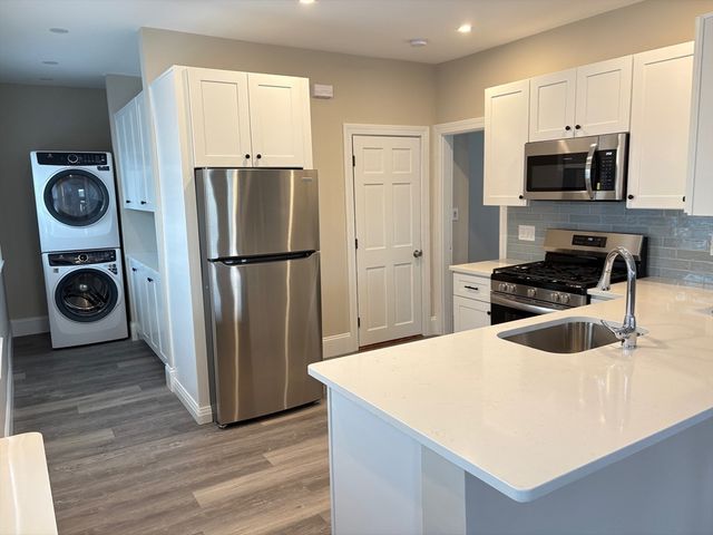 62 Vernal St 3, Everett, MA 02149