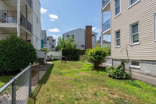 62 Vernal St 3, Everett, MA 02149