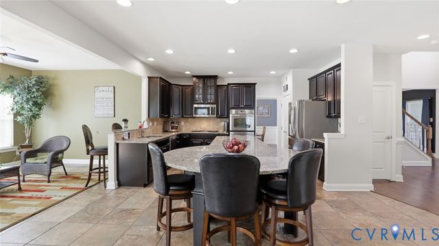 15807 Walkers Chase, Moseley, VA 23120