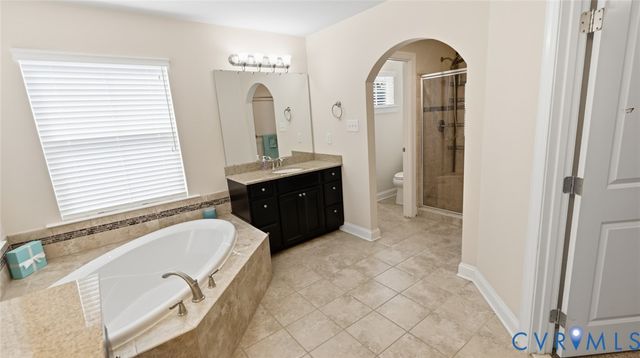 15807 Walkers Chase, Moseley, VA 23120