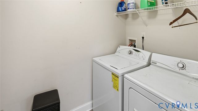 15807 Walkers Chase, Moseley, VA 23120